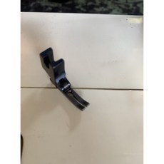 永昇縫紉 家用縫紉機鐵氟龍拉鍊壓腳，適用多種家用車型，輕鬆縫製各式拉鍊，提升縫紉品質, 1個