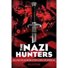 (英文圖書)The Nazi Hunters: How a Team of Spies and Survivors Captured the World's Most No... 平裝版, Arthur A. Levine Books, 英文