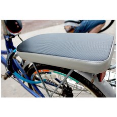 自行車鋁合金後貨架 腳踏車後座架 馬鞍架 行李架 快拆可載人附工具綁繩, 黑, 1個, 3.5cm加厚黑.銀邊座墊隨機出