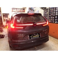 【小鳥的店】2019-2022 CRV 5.5代 後廂飾條 貫穿燈 導光 跑馬流水燈, 1個, LED