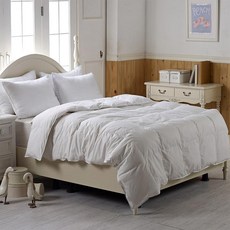 By deco 優質羽絨被 白色