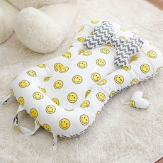 NANDDONG DIY嬰兒床中床+蝴蝶頸枕+愛心吊飾 微笑, 1組