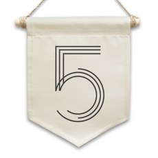 abundance 數字5圖案木桿掛旗 GM52723