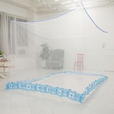 LIENO 方形印花蚊帳, 白色的