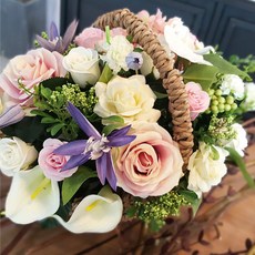 MORIANN 我只懂愛 仿真花籃, 混合色, 1個