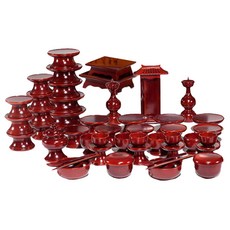 Namwon Mokgi 木製祭祀用品, 盤子 21個+湯碗 3個+酒杯 4個+供杯座 4個+燭台 2個+供奉底座(長方形)+供奉底座(正方形)+神主牌+香爐+甜米露專用碗+餐具 10個, 1組