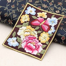 Kohas iD 花朵刺繡裝飾布, 赤字存量, 2個
