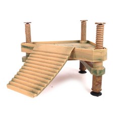 Beniseu 烏龜碼頭, 1個