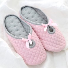 Happy Village 輕盈室內拖鞋, 可愛粉紅色