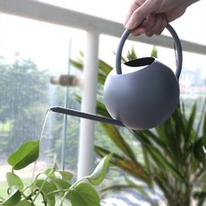 Salz 家用復古園藝噴壺 霧麵灰 1L, 1個