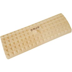 HINOKI ART 扁柏木金字塔腳部指壓板 小, 單一顏色, 1個