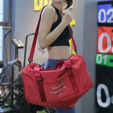 E.City 韓版大容量可肩背萬用拉桿收納袋 防潑水牛津布, 50 x 27 x 24cm, 紅色