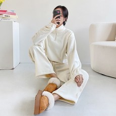 jalbba jean 內刷毛寬鬆版絲絨燈芯絨半拉鍊上衣 + 直筒長版鬆緊帶長褲套裝