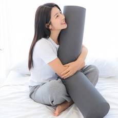 베네폼 피치스킨 일자형 바디필로우, 차콜