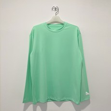 Zipravs 中性款素色寬鬆圓領防曬長袖T恤