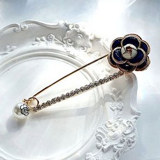 Dear Claudine 山茶花金色高級別針胸針