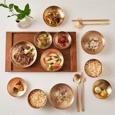 Nohyang Bangjja 有機碗套裝 2 件 19 便士, 飯碗 2p + 飯蓋 2p + 湯碗 2p + 勺子 2p + 筷子 4p + 勺架 2p + 配菜架 + 配菜中 2p + 配菜小 2p, 黃金