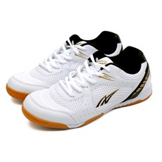 Nassau Edge 室內鞋