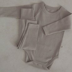 PEEKABOO Bunny嬰兒長袖包屁衣+長褲+造型連帽披風套裝