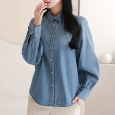 Queenis 女性線條細節牛仔襯衫