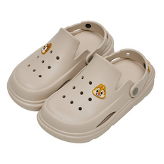 BORUI 柏睿鞋業 大人款 迪士尼造型飾片防水厚底洞洞鞋