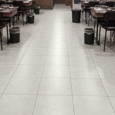 ROSEROSA 膠黏式裝飾地磚 50 x 50 cm ECB-2205, 13個, 象牙白