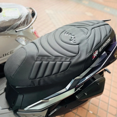 SYM 鯊魚紋坐墊皮套 DRG 二代 PU皮料 台灣原廠製作 適用DRG車種 止滑 防水 隔熱, 黑色, 1個