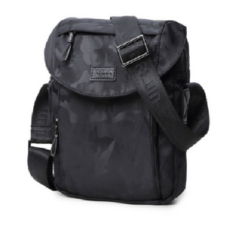 HongHong Market 男士包 休閒小型斜揹包, 迷彩黑