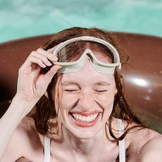 SNEFF 成人用寬版泳鏡 + 專用盒 + 耳塞組, 1個, 米色