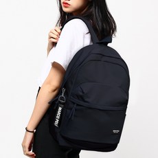 MARCO POLO 女款素色防水背包 MP3209+鑰匙圈, 黑色的