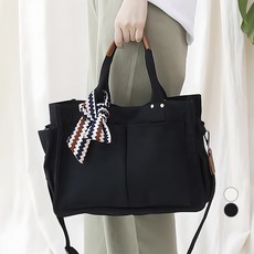 LULU 多口袋手提斜背包+配件 隨機出貨