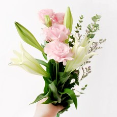 생화 백합 리시안셔스 센터피스 4대, 화이트