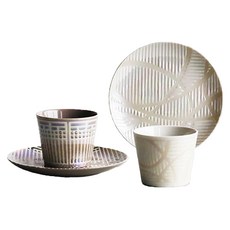 AWASAKA 粟坂 Syoji杯盤4件組 SJ88-Y01 瓷土材質, 盤子 + 杯子, 曲子, 1組