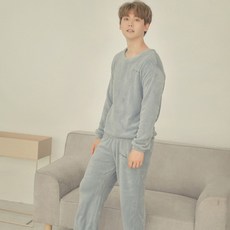 코코드림 커플용 내맘대로 런어웨이 극세사 수면잠옷 상하의 세트