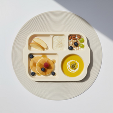 ON THE KITCHEN 兒童用韓國製ECOZEN Yum-Yum餐盤, 優格, 1個