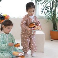 BEBE CHOUETTE 嬰幼兒防水連身全身美術畫袍 單件 圓點, 棕色