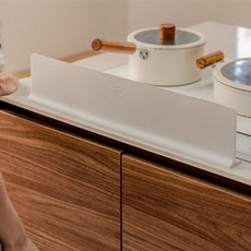 Mai Living Undine黏貼式矽膠水槽擋水板, 1個, 米色