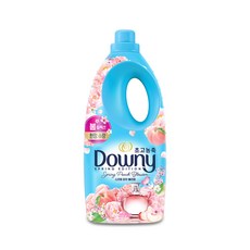Downy 高濃縮衣物柔軟精 春季桃子花香 本品, 1瓶, 2L