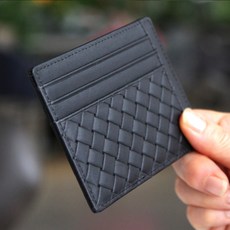 La Chic 牛皮網眼壓紋方形卡夾 LC21WM0022