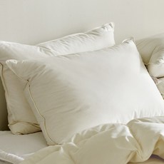 BOUNTIFUL 飯店級波蘭Supima棉三層結構鵝絨枕, 奶油色, 1個