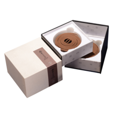 富山香堂 檀香盤香 西澳300 3.5小時 精裝盒, 1盒, 檀香木、楠木皮(綠)