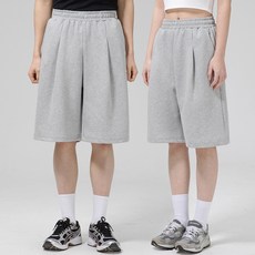 Granfinny 經典素色單褶寬版百慕達運動鬆緊短褲