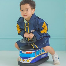 Coreka Bung Bungka, 警車