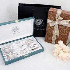 GOZIPMALL 薄荷綠青紅花蝶緞面夫妻湯匙筷子組, 1套, 湯匙筷子2套 + 筷子2雙 + 薄荷綠收納盒 + 韓紙隨機包裝 + 提袋