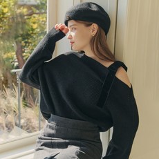 ZERO STREET 女款蝴蝶結不對稱露肩毛衣