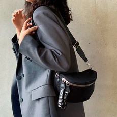 CCREANG 休閒單肩包 腰包 迷你斜揹包 9706, 黑色