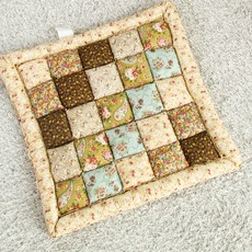 La Pomme 花朵印花純棉絎縫坐墊