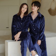 AONE FASHION 情侶款柔軟簡約翻領睡衣上下套裝