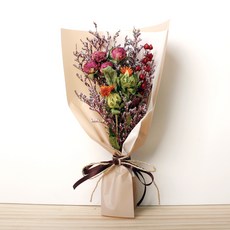 ROMANTIC NOVEMBER 自然心情乾花花束, 紅花和誇誇其談