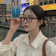 Raffident Geek Chic 橢圓形粗框眼鏡